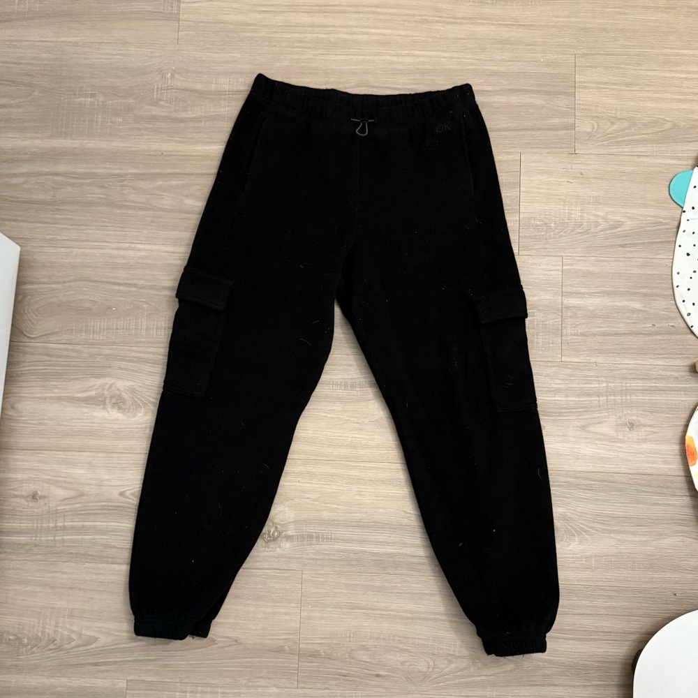 Women’s Calvin Klein Black Joggers Relaxed Tapered Fit, Size Small